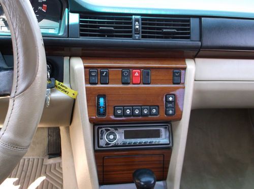 1993 Mercedes 300E, NO RESERVE, image 8