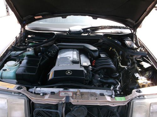1993 Mercedes 300E, NO RESERVE, image 20