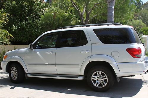 2005 toyota sequoia limited sport utility 4-door 4.7l original owner