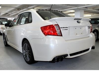 WRX Manual 2.5L CD AWD Turbocharged Power Steering 4-Wheel Disc Brakes A/C ABS, image 7