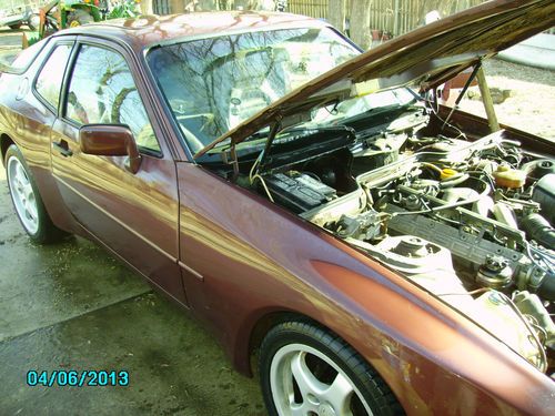 1984 porsche coupe 944 5-speed 2-door 2.5l sunroof, disc brakes, power windows