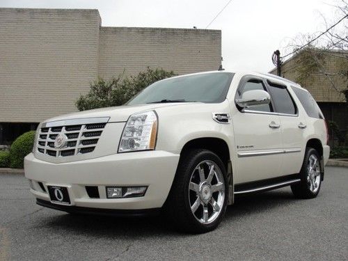 2009 cadillac escalade hybrid, only 37,150 miles, just serviced, loaded