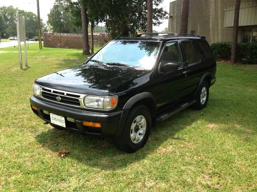 1998 nissan pathfinder se sport utility 4-door 3.3l