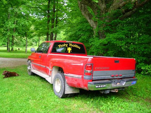 Cummins turbo diesel, gooseneck tow package, rebuilt venture 5 speed tranny.