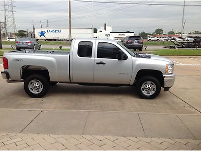 2013 Chevrolet 2500 HD 6.0L 4X4 low miles, US $28,500.00, image 2