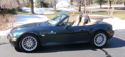 2001 bmw z3 roadster 3.0i - oxford green with khaki top and interior