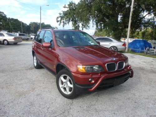 X5 5 speed manual  navigation, no rust. black leather.