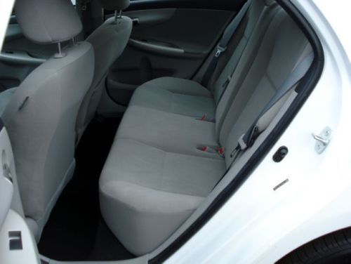 2011 Toyota Corolla LE Sedan 4-Door 1.8L, image 7