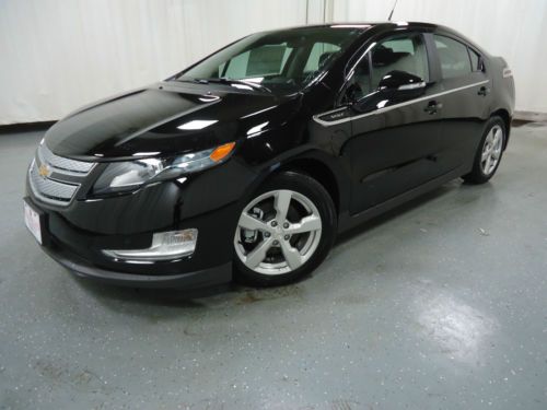 2013 chevrolet volt base hatchback 4-door 1.4l