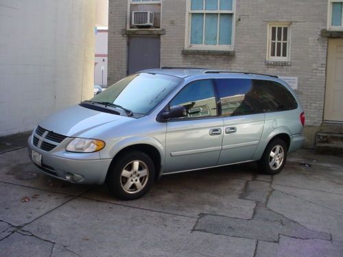 2005 dodge grand caravan sxt mini passenger van 4-door 3.8l