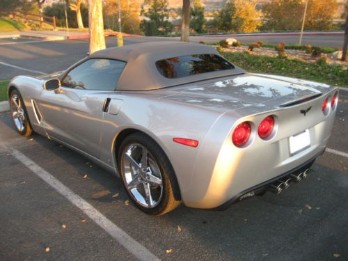 2007 chevrolet corvette convertible silver bose navigation low miles great cond!