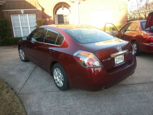 2012 nissan altima s sedan 4-door 2.5s
