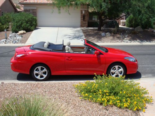 Red 2007 toyota solara sle convertible, 26,577 act. miles, one owner, senir cit