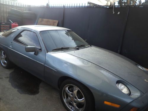 1983 porsche 928 s coupe 2-door 4.7l