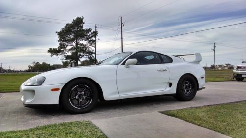 1994 toyota supra twin turbo hatchback 2-door 3.0l