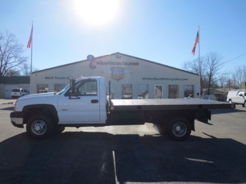 Only 15,957 miles 2006 chevrolet c3500  regular cab 2wd 12ft flatbed