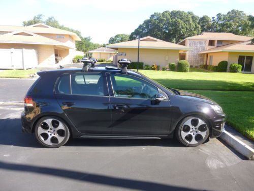 2010 volkswagen gti base hatchback 4-door 2.0l