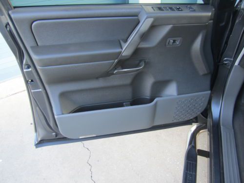 2005 NISSAN TITAN CREW CAB 4 DOOR 4X4 LEATHER POWER SEAT ALLOYS LOW MILES MINT!!, image 46