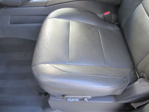 2005 NISSAN TITAN CREW CAB 4 DOOR 4X4 LEATHER POWER SEAT ALLOYS LOW MILES MINT!!, image 49