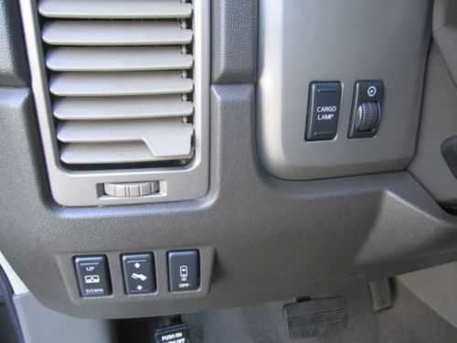 2005 NISSAN TITAN CREW CAB 4 DOOR 4X4 LEATHER POWER SEAT ALLOYS LOW MILES MINT!!, image 52