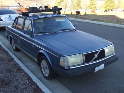 1987 volvo 240 gl at/od wheelchair hoist, hand controls