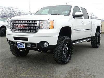 Crew cab denali 4x4 duramax diesel custom new lift wheels tires nav roof leather