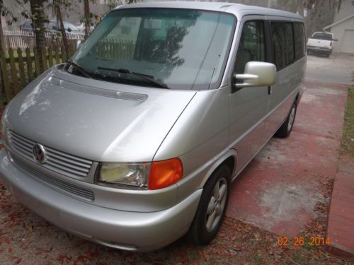 2002 volkswagen eurovan gls standard passenger van 3-door 2.8l