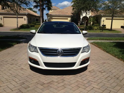 2010 volkswagen cc luxury sedan 4-door 2.0l