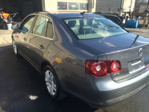 2009 Volkswagen Jetta TDI Sedan 4-Door 2.0L, image 8