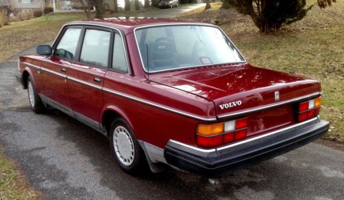 Looks great.....runs well...low miles