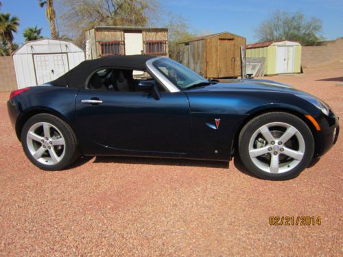 2006 pontiac solstice convertible roadster 2-door 2.4l (same as saturn sky)