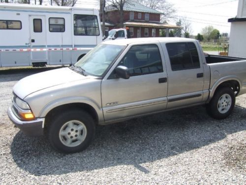 2001 chevrolet s10 crew cab ls 4wd v6