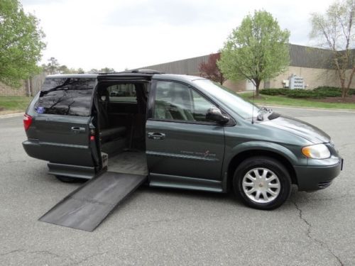 Chrysler : 2002 town &amp; country ims lowered floor wheelchair van 62k mi 1owner