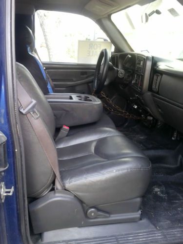 2004 Chevrolet Silverado 2500 HD Base Extended Cab Pickup 4-Door 6.0L, US $5,154.00, image 3