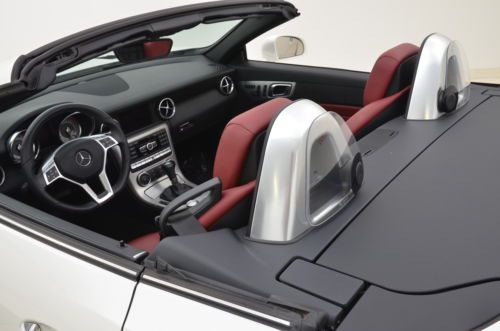 2012 MERCEDES-BENZ SLK350, CLEAN CARFAX, 1 OWNER, CPO, LIGHTNING, MULTIMEDIA, image 18