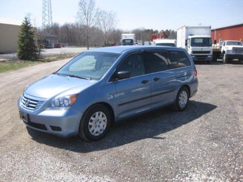 2009 honda  odyssey 5 door lx 7 passenger with scooter lift