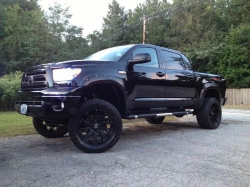 Custom 2010 toyota tundra crew max rock warrior