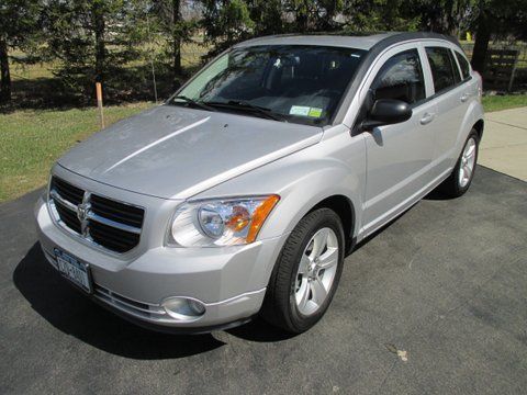 2011 dodge caliber uptown hatchback 4-door 2.4l