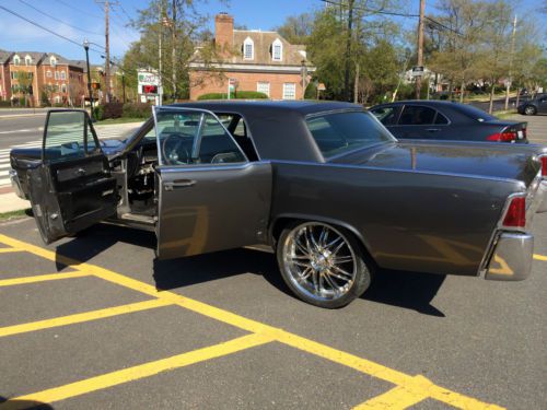 1963 Lincoln Continental Base 7.0L, image 3