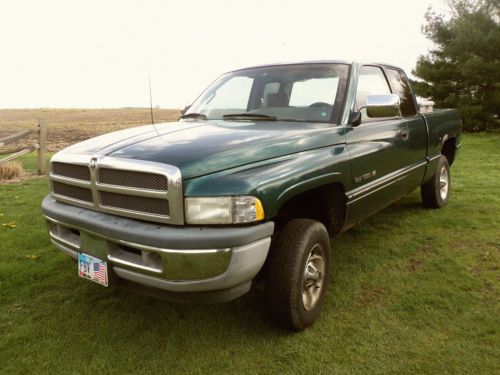 1997 dodge ram 1500 ex-cab 4x4 truck no reserve runs drives great