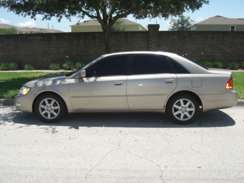 2000 toyota avalon xls gold