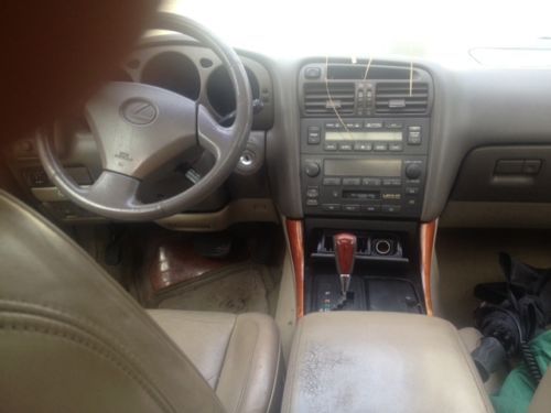 1998 Lexus GS300 RUNS GREAT. Legendary Car. quiet engine, image 3
