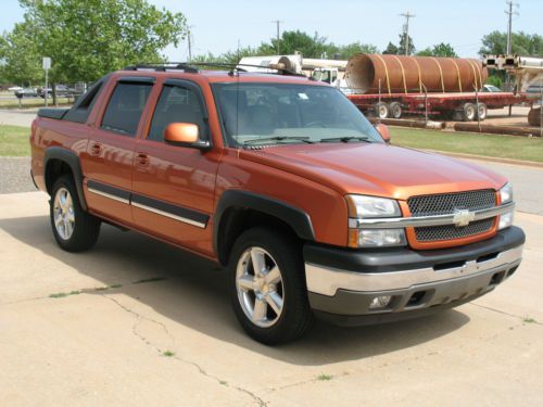 2005 chevy avalanche 2wd lt 134k nav xm dvd iphone rear camera remote start