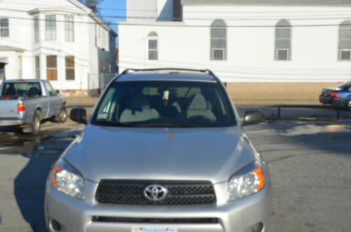 2006 toyota rav4 base sport utility 4-door 2.4l