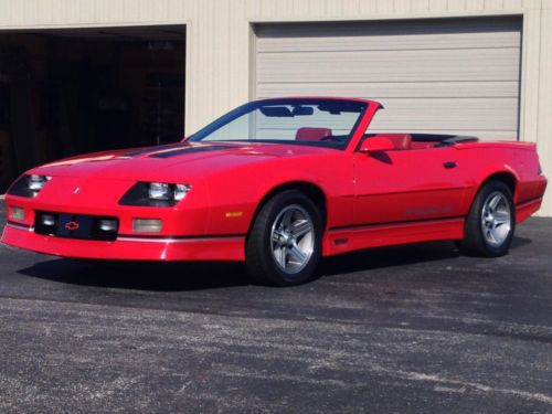 1990 Chevy IROC Convertible Rare Red Leather, image 2