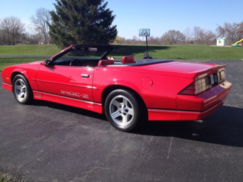 1990 Chevy IROC Convertible Rare Red Leather, image 3