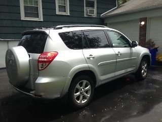 2009 toyota rav4 limited sport utility 4-door 3.5l