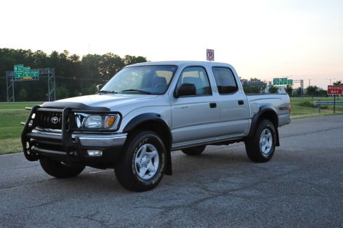 Tacoma / trd / 4x4 / 1 owner / crew cab / amazing cond / a true must see / wow