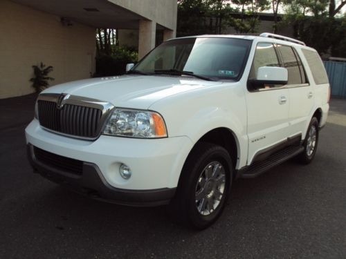 2004 lincoln navigator 4x4 luxury suv 7 pass 3rd row seats t.v dvd sunroof chrom