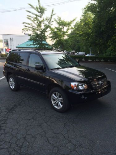 2007 toyota highlander hybrid awd - moonroof - cd- 1 owner - clean ready to go